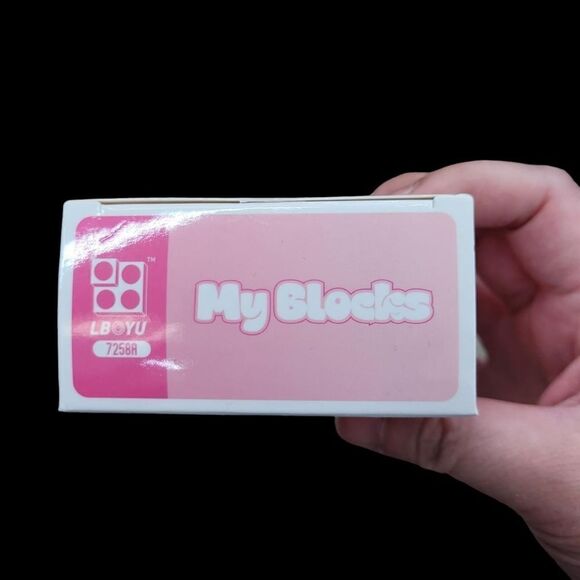 Brand New Winnie The Pooh Piglet Christmas Bricks Lego Figure - Picture 3 of 5